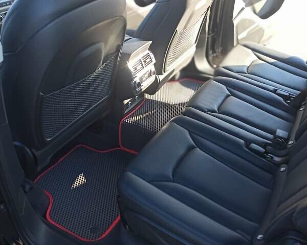 Ауди Ку 7, объемом двигателя 3 л и пробегом 87 тыс. км за 50500 $, фото 31 на Automoto.ua