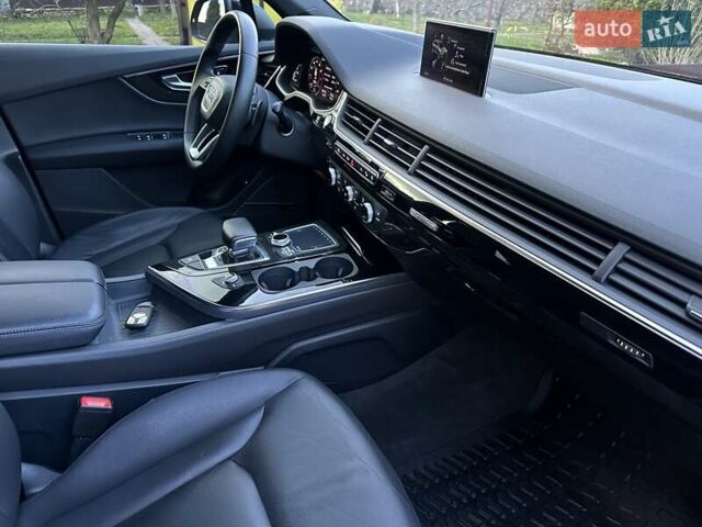 Ауді Ку 7, об'ємом двигуна 3 л та пробігом 168 тис. км за 25900 $, фото 28 на Automoto.ua