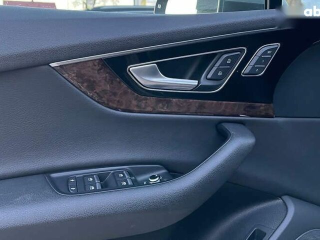 Ауді Ку 7, об'ємом двигуна 3 л та пробігом 178 тис. км за 32900 $, фото 25 на Automoto.ua