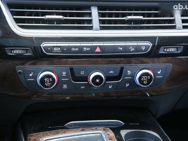 Ауді Ку 7, об'ємом двигуна 3 л та пробігом 143 тис. км за 28000 $, фото 18 на Automoto.ua