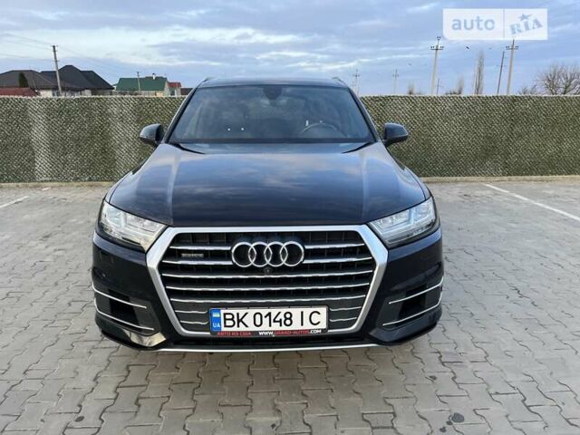 Ауді Ку 7, об'ємом двигуна 3 л та пробігом 98 тис. км за 34900 $, фото 1 на Automoto.ua