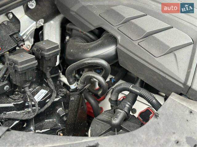 Ауди Ку 7, объемом двигателя 0 л и пробегом 136 тыс. км за 25000 $, фото 28 на Automoto.ua