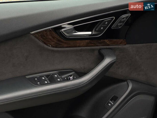 Ауди Ку 7, объемом двигателя 3 л и пробегом 149 тыс. км за 33900 $, фото 12 на Automoto.ua