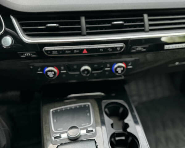Ауді Ку 7, об'ємом двигуна 3 л та пробігом 126 тис. км за 26800 $, фото 22 на Automoto.ua