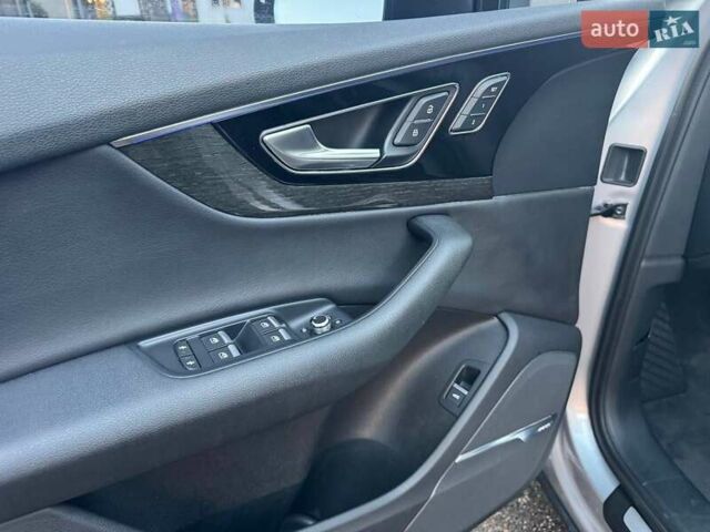 Ауди Ку 7, объемом двигателя 3 л и пробегом 240 тыс. км за 21200 $, фото 27 на Automoto.ua