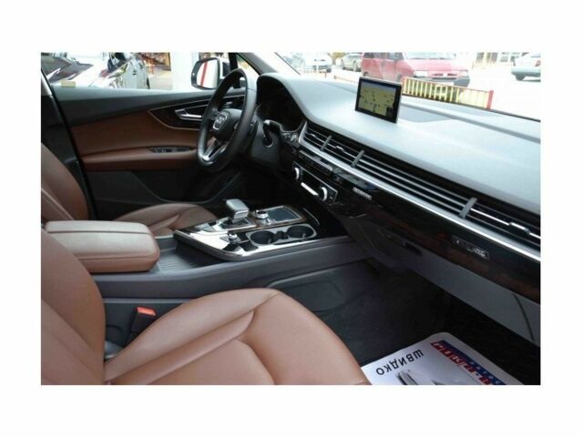 Ауди Ку 7, объемом двигателя 0 л и пробегом 70 тыс. км за 49900 $, фото 14 на Automoto.ua