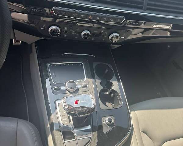 Ауди Ку 7, объемом двигателя 3 л и пробегом 20 тыс. км за 17800 $, фото 13 на Automoto.ua