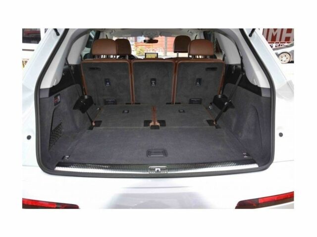 Ауди Ку 7, объемом двигателя 0 л и пробегом 70 тыс. км за 49900 $, фото 10 на Automoto.ua