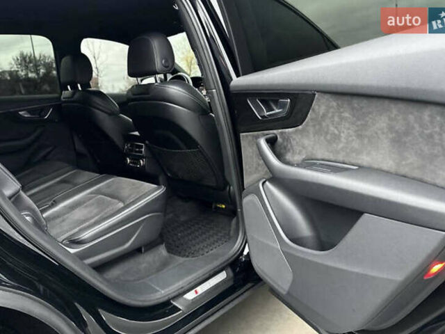 Ауди Ку 7, объемом двигателя 3 л и пробегом 160 тыс. км за 35000 $, фото 14 на Automoto.ua