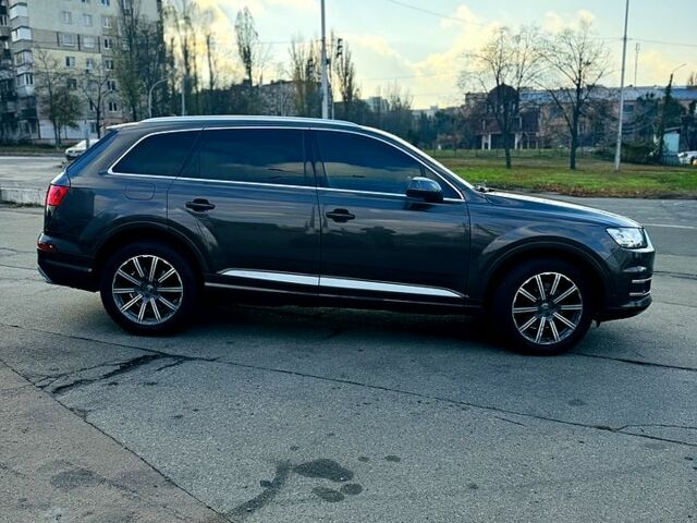 Ауди Ку 7, объемом двигателя 30 л и пробегом 300 тыс. км за 23000 $, фото 3 на Automoto.ua