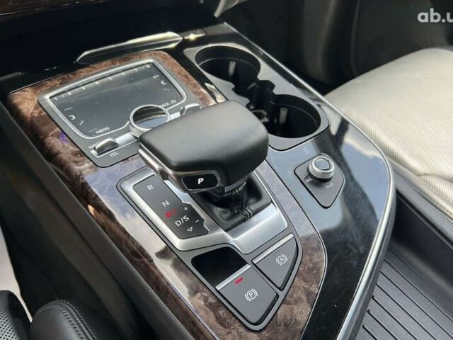 Ауді Ку 7, об'ємом двигуна 3 л та пробігом 220 тис. км за 49700 $, фото 19 на Automoto.ua