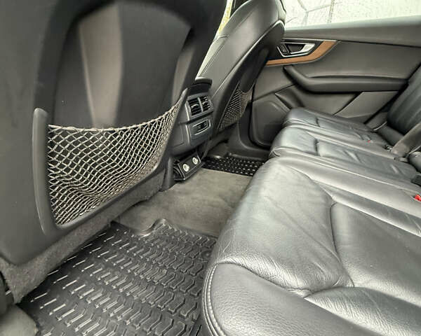 Ауди Ку 7, объемом двигателя 2 л и пробегом 252 тыс. км за 22500 $, фото 19 на Automoto.ua