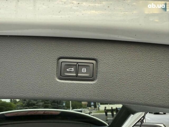 Ауди Ку 7, объемом двигателя 3 л и пробегом 172 тыс. км за 27900 $, фото 29 на Automoto.ua