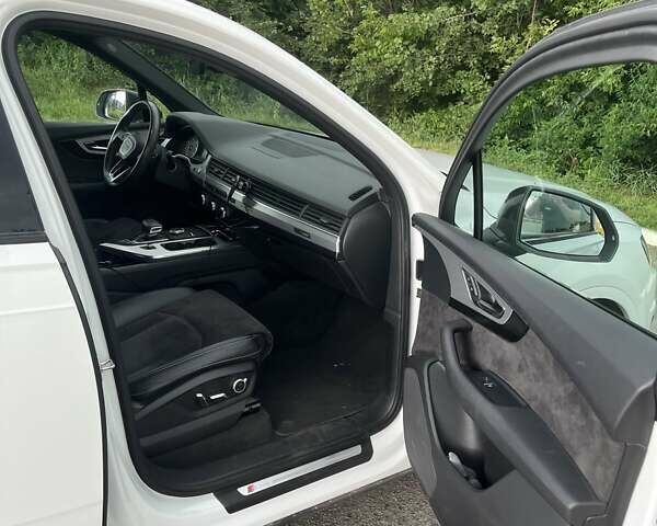 Ауди Ку 7, объемом двигателя 2.97 л и пробегом 116 тыс. км за 39000 $, фото 6 на Automoto.ua