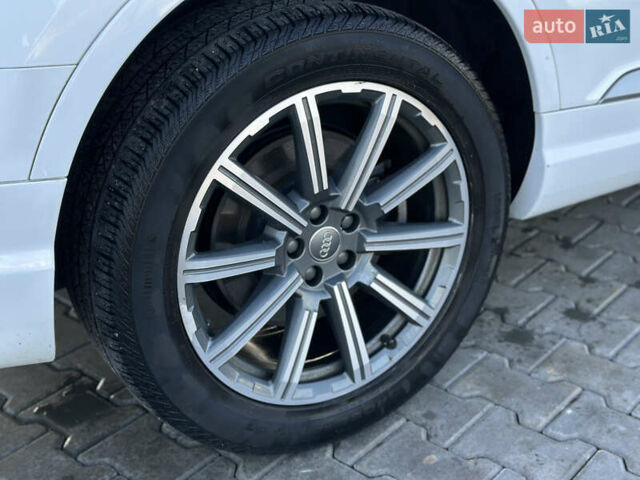 Ауді Ку 7, об'ємом двигуна 3 л та пробігом 133 тис. км за 28500 $, фото 13 на Automoto.ua