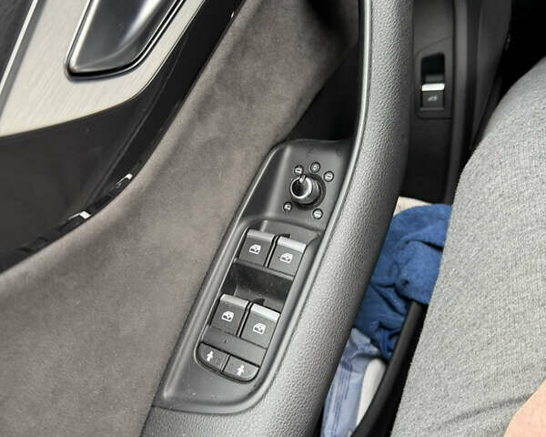 Ауди Ку 7, объемом двигателя 3 л и пробегом 165 тыс. км за 43000 $, фото 19 на Automoto.ua