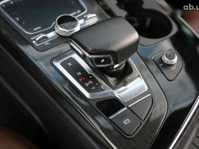 Ауди Ку 7, объемом двигателя 3 л и пробегом 90 тыс. км за 38000 $, фото 21 на Automoto.ua
