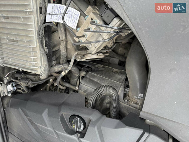 Ауди Ку 7, объемом двигателя 3 л и пробегом 165 тыс. км за 43000 $, фото 31 на Automoto.ua