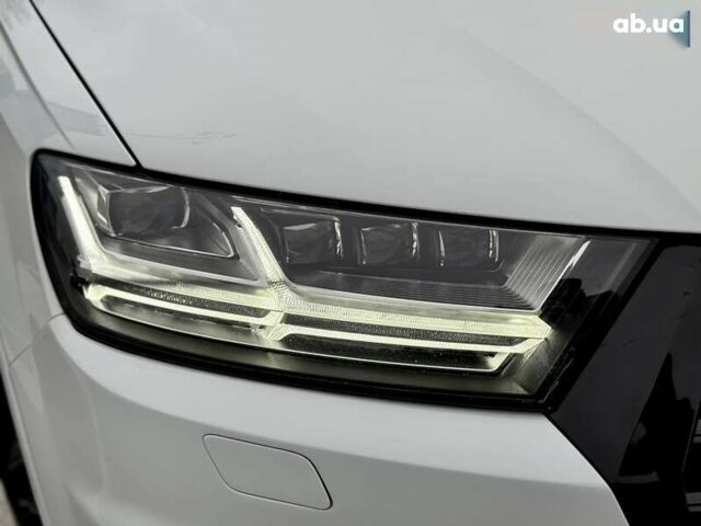 Ауді Ку 7, об'ємом двигуна 3 л та пробігом 100 тис. км за 36990 $, фото 28 на Automoto.ua