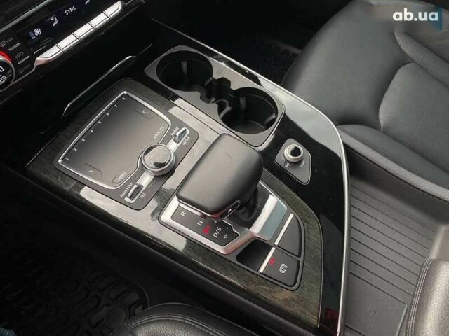 Ауді Ку 7, об'ємом двигуна 3 л та пробігом 104 тис. км за 34800 $, фото 22 на Automoto.ua