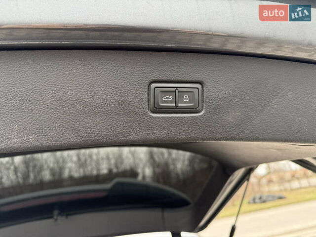 Ауди Ку 7, объемом двигателя 3 л и пробегом 165 тыс. км за 43000 $, фото 15 на Automoto.ua