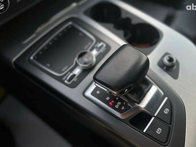 Ауди Ку 7, объемом двигателя 0 л и пробегом 168 тыс. км за 42200 $, фото 13 на Automoto.ua