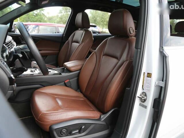Ауди Ку 7, объемом двигателя 3 л и пробегом 90 тыс. км за 38000 $, фото 9 на Automoto.ua