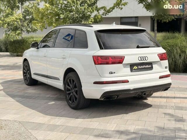 Ауди Ку 7, объемом двигателя 3 л и пробегом 132 тыс. км за 38000 $, фото 3 на Automoto.ua