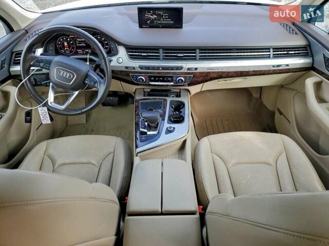 Ауди Ку 7, объемом двигателя 3 л и пробегом 77 тыс. км за 8100 $, фото 7 на Automoto.ua