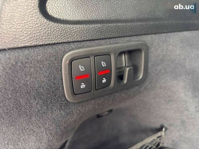 Ауді Ку 7, об'ємом двигуна 3 л та пробігом 198 тис. км за 23750 $, фото 21 на Automoto.ua