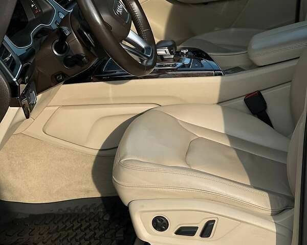 Ауді Ку 7, об'ємом двигуна 3 л та пробігом 198 тис. км за 29490 $, фото 23 на Automoto.ua