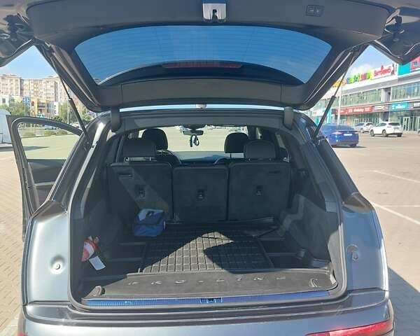 Ауди Ку 7, объемом двигателя 2.97 л и пробегом 70 тыс. км за 50500 $, фото 8 на Automoto.ua