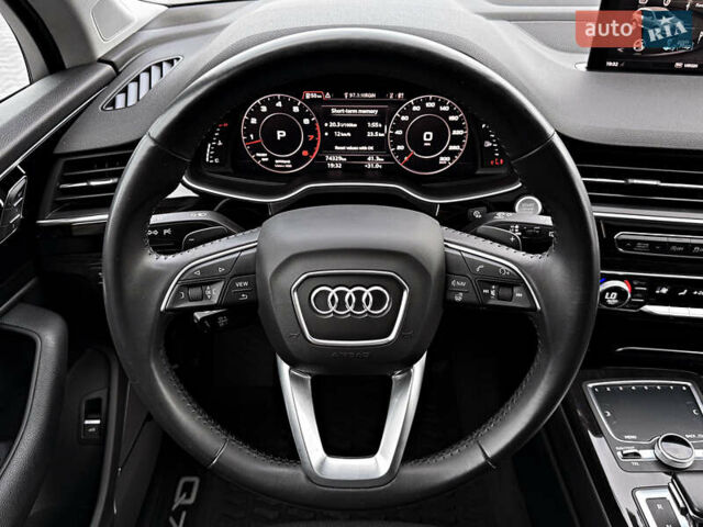 Ауди Ку 7, объемом двигателя 3 л и пробегом 95 тыс. км за 29000 $, фото 24 на Automoto.ua