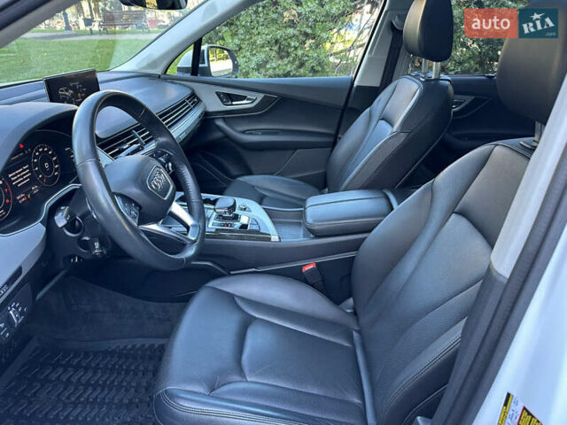Ауди Ку 7, объемом двигателя 3 л и пробегом 58 тыс. км за 39700 $, фото 27 на Automoto.ua