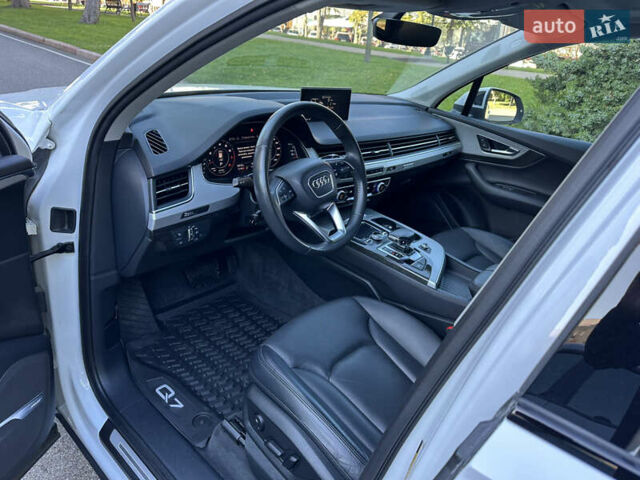 Ауди Ку 7, объемом двигателя 3 л и пробегом 58 тыс. км за 39700 $, фото 25 на Automoto.ua