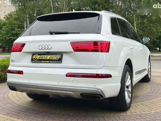 Ауди Ку 7, объемом двигателя 2 л и пробегом 110 тыс. км за 31800 $, фото 6 на Automoto.ua