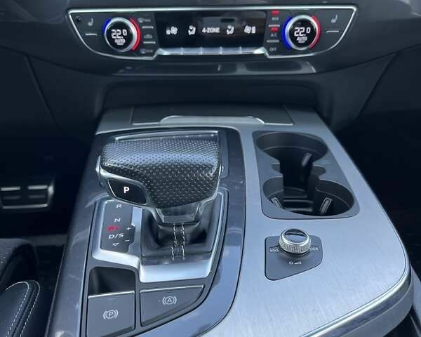 Ауді Ку 7, об'ємом двигуна 3 л та пробігом 140 тис. км за 49499 $, фото 14 на Automoto.ua