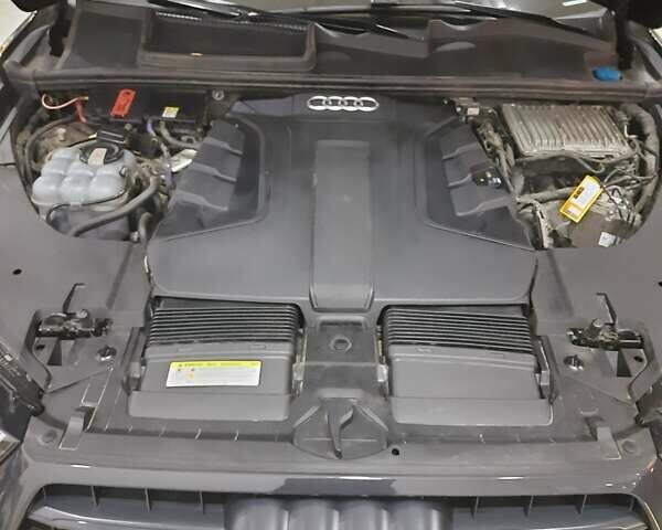 Ауди Ку 7, объемом двигателя 2.97 л и пробегом 145 тыс. км за 52000 $, фото 2 на Automoto.ua