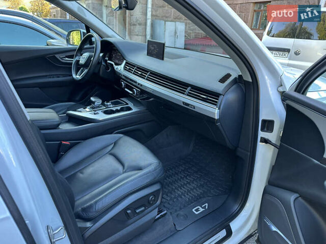 Ауди Ку 7, объемом двигателя 3 л и пробегом 58 тыс. км за 39700 $, фото 29 на Automoto.ua