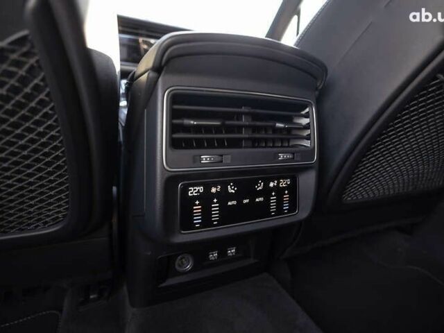 Ауді Ку 7, об'ємом двигуна 3 л та пробігом 159 тис. км за 68900 $, фото 27 на Automoto.ua