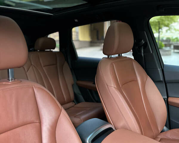 Ауди Ку 7, объемом двигателя 1.98 л и пробегом 62 тыс. км за 47000 $, фото 9 на Automoto.ua