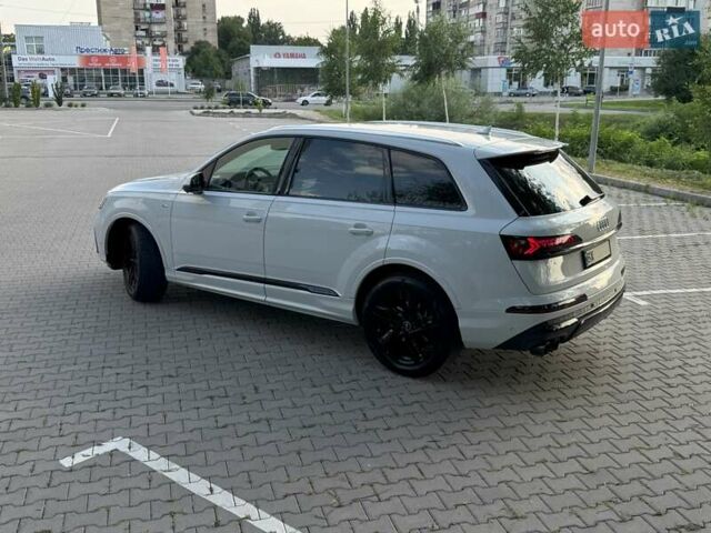 Ауді Ку 7 2020 у Хмельницькому на Automoto.ua Ауді Ку 7, об'ємом двигуна 2.97 л та пробігом 80 тис. км за 63999 $, фото 14 на Automoto.ua