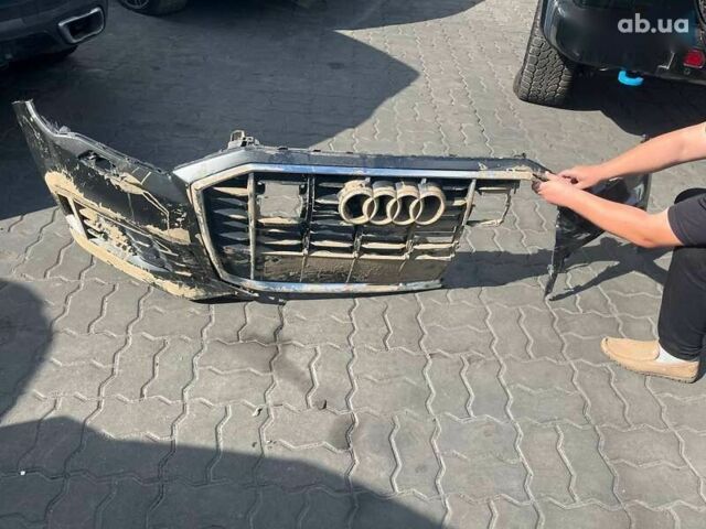 Ауді Ку 7, об'ємом двигуна 3 л та пробігом 106 тис. км за 38500 $, фото 18 на Automoto.ua