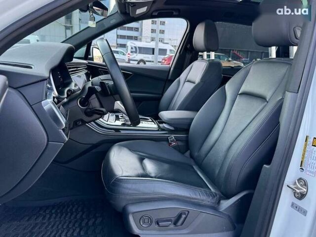 Ауди Ку 7, объемом двигателя 3 л и пробегом 48 тыс. км за 62000 $, фото 12 на Automoto.ua