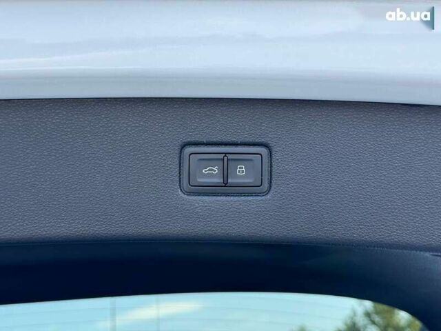 Ауди Ку 7, объемом двигателя 3 л и пробегом 48 тыс. км за 62000 $, фото 17 на Automoto.ua