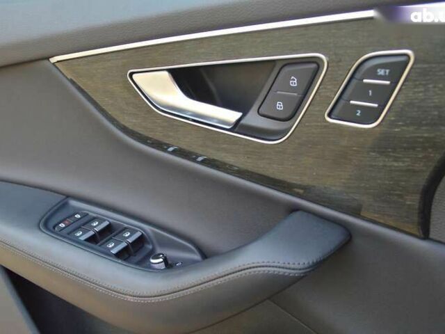 Ауди Ку 7, объемом двигателя 3 л и пробегом 96 тыс. км за 59900 $, фото 21 на Automoto.ua