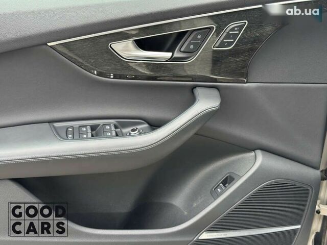 Ауді Ку 7, об'ємом двигуна 3 л та пробігом 96 тис. км за 62000 $, фото 16 на Automoto.ua