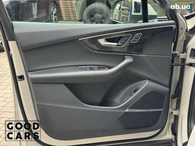 Ауді Ку 7, об'ємом двигуна 3 л та пробігом 96 тис. км за 62000 $, фото 15 на Automoto.ua