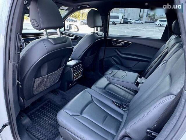 Ауди Ку 7, объемом двигателя 3 л и пробегом 48 тыс. км за 62000 $, фото 15 на Automoto.ua