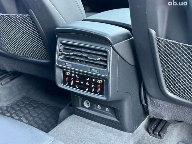 Ауди Ку 7, объемом двигателя 3 л и пробегом 48 тыс. км за 62000 $, фото 22 на Automoto.ua